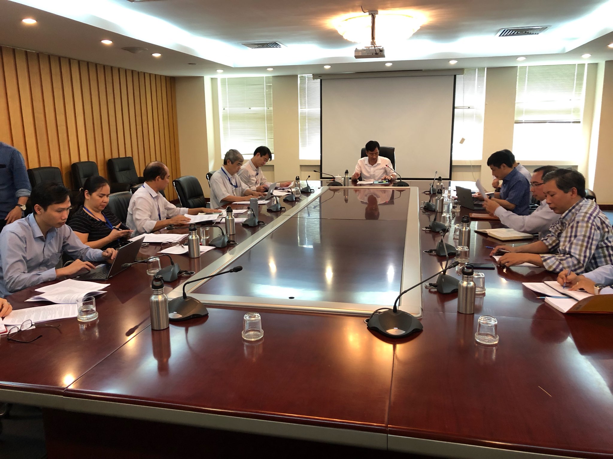 Báo cáo Thứ trưởng Trần Quý Kiên về việc hoàn thiện Kế hoạch tổng thể và kế hoạch 5 năm của Chính phủ thực hiện Nghị quyết số 36-NQ/TW
