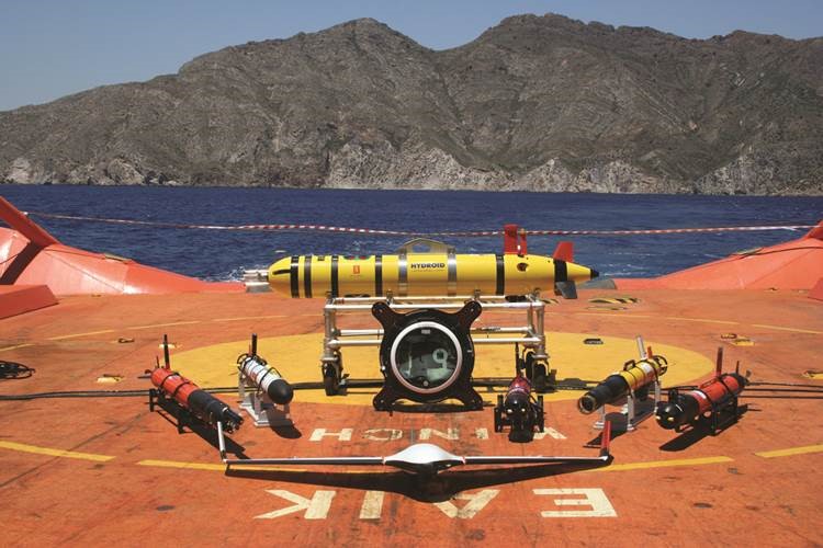 Sử dụng công nghệ Robot dưới nước trong ứng phó sự cố tràn dầu trên biển